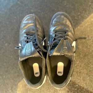 Nike premier (soccer) 9.5